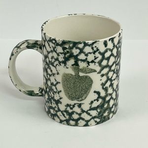 Gibson Housewares Green Country Sponge Apple Mug for Coffee Tea